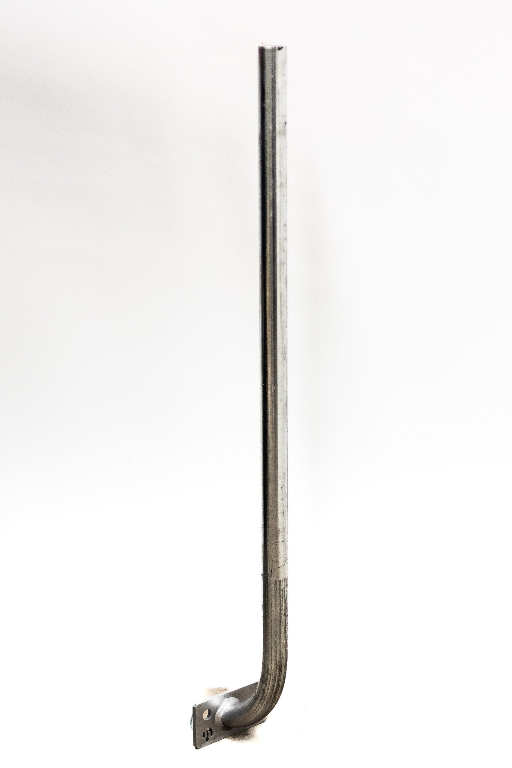 Uni-Fit galvanised steel offset sidemount stanchion with curved base plate for mesh walkway handrail installation